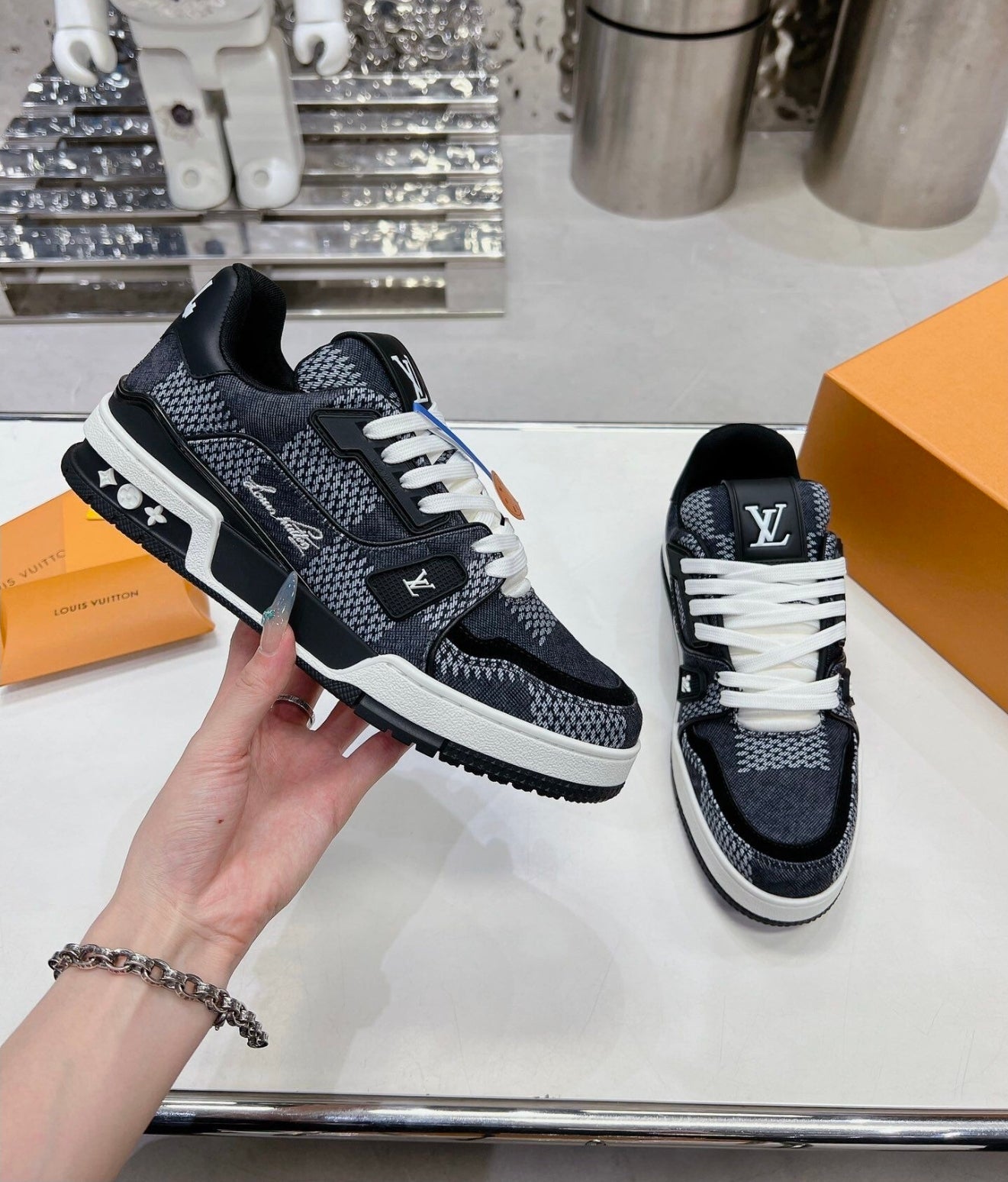 Обувки LV-8991